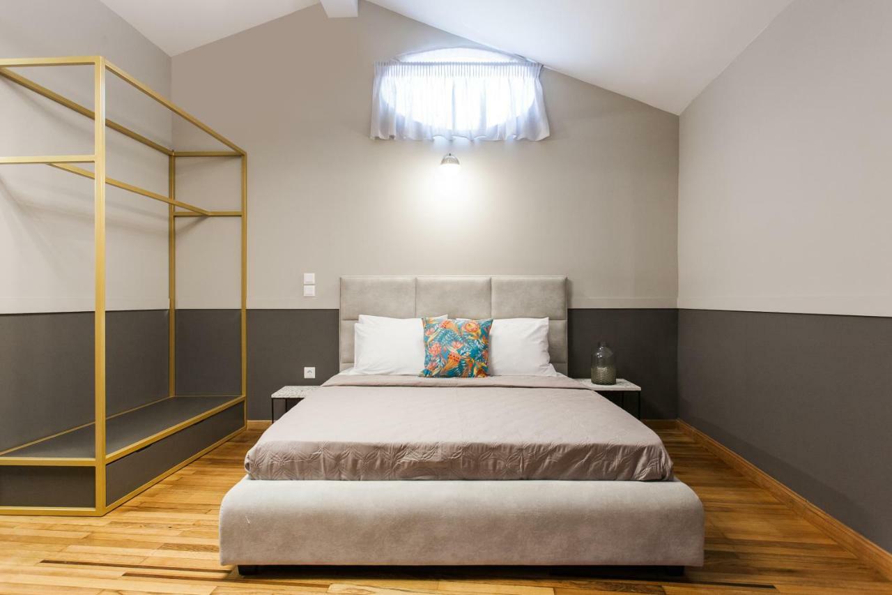 Step One | Luxury Suites Right In The Heart Of Acropolis Next To Metro Station Афины Экстерьер фото